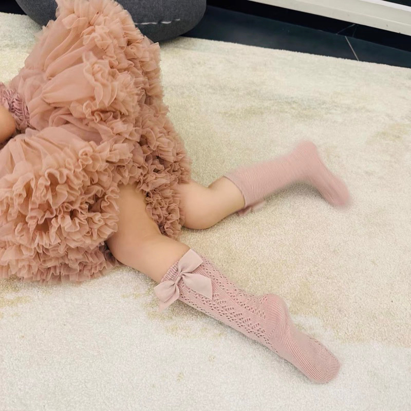 VÁY CÔNG CHÚA ĐẦY THÁNG THÔI NÔI DỰ TIỆC CHO BÉ GÁI