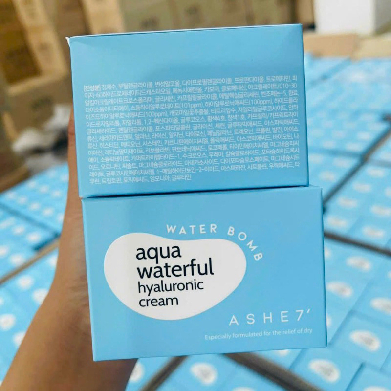 Kem Dưỡng Ẩm ASHSEVEN AQUA WATERFUL HYALURONIC CREAM 100ML