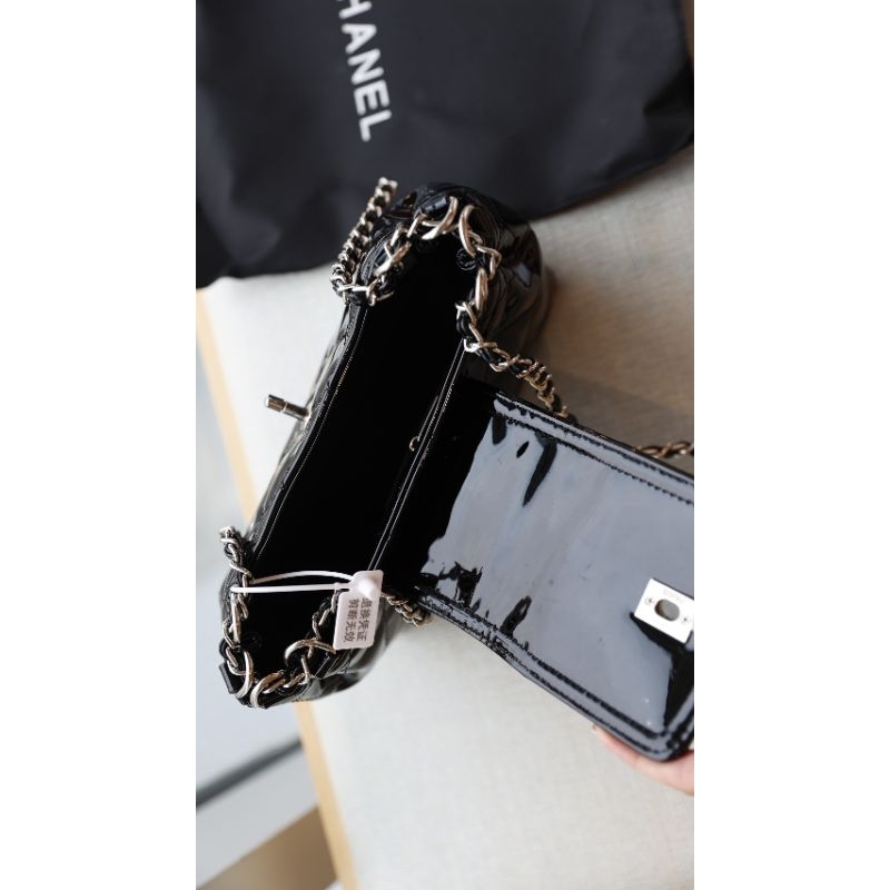 Túi xách dành cho nữ Shopping da bóng khóa bạc sz25cm kèm hộp