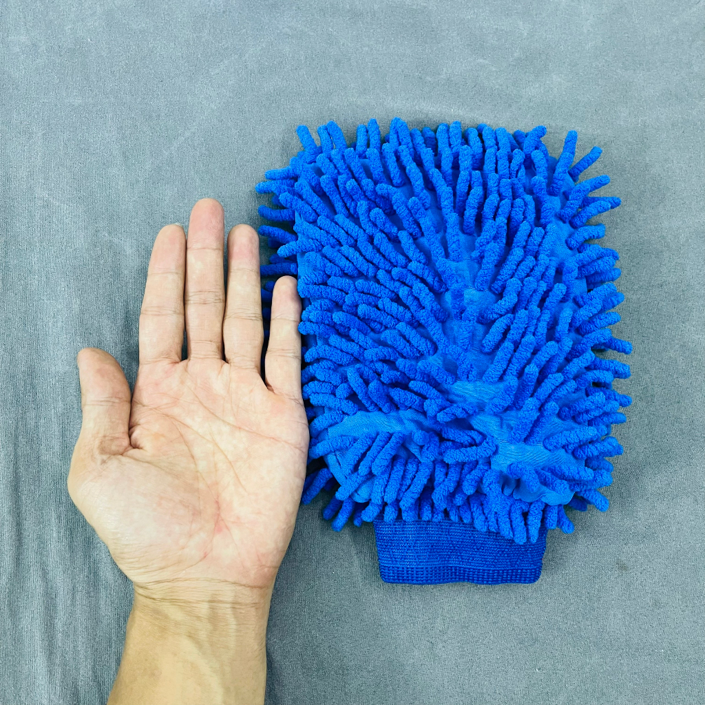 Bình Xịt Rửa Xe Bọt Tuyết Cầm Tay 2L + Bộ 5 Cọ Lông Heo + Bao Tay San Hô + Khăn 3M 30x60