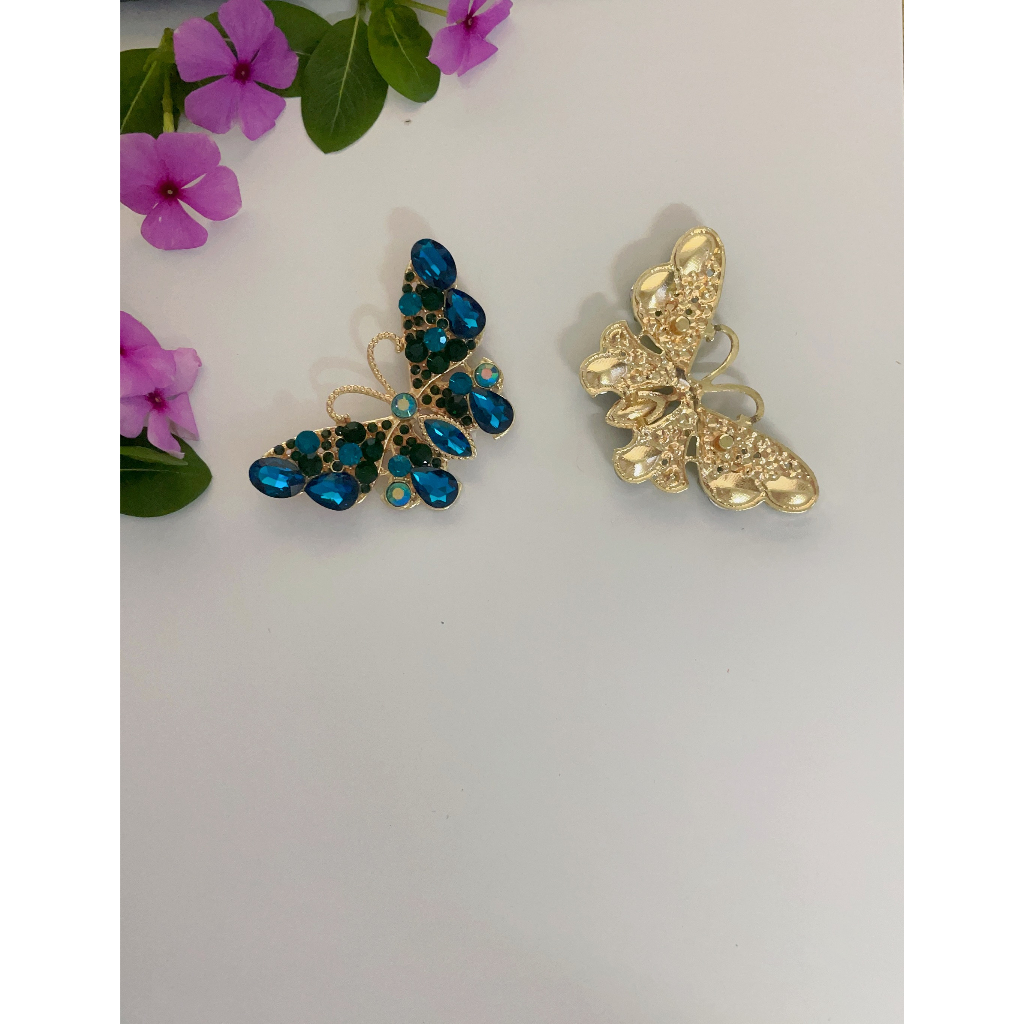 Charm bướm cánh quạt gắn dép