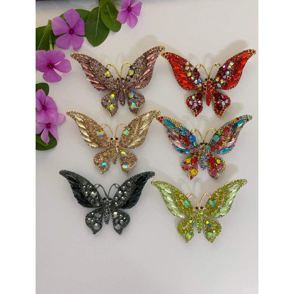 Charm bướm chúa gắn dép havainas