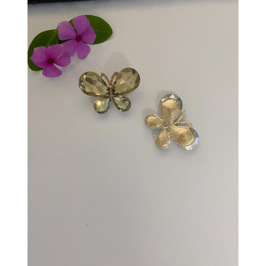 Charm bướm đá gắn dép