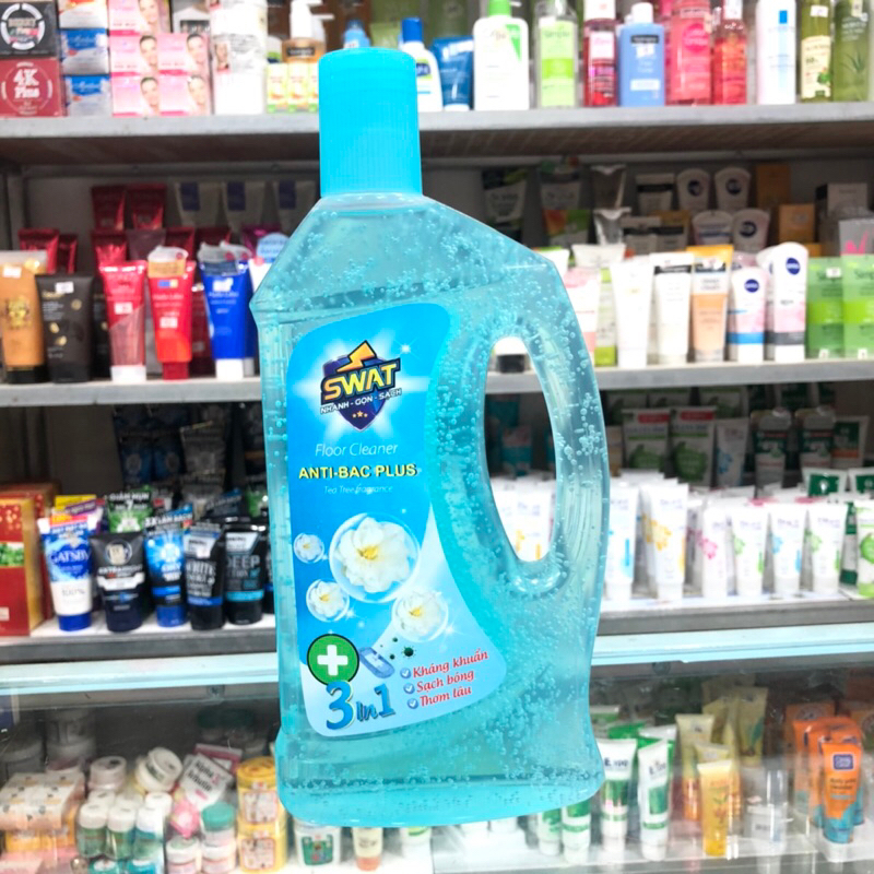 Nước Lau Sàn SWAT giữ sàn nhà kháng khuẩn sạch bóng với nhiều mùi hương dễ chịu