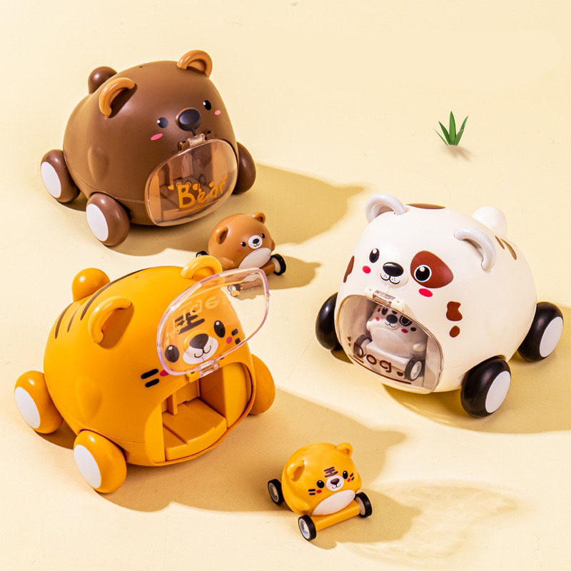 Xe ô tô đồ chơi hình chú gấu dễ thương