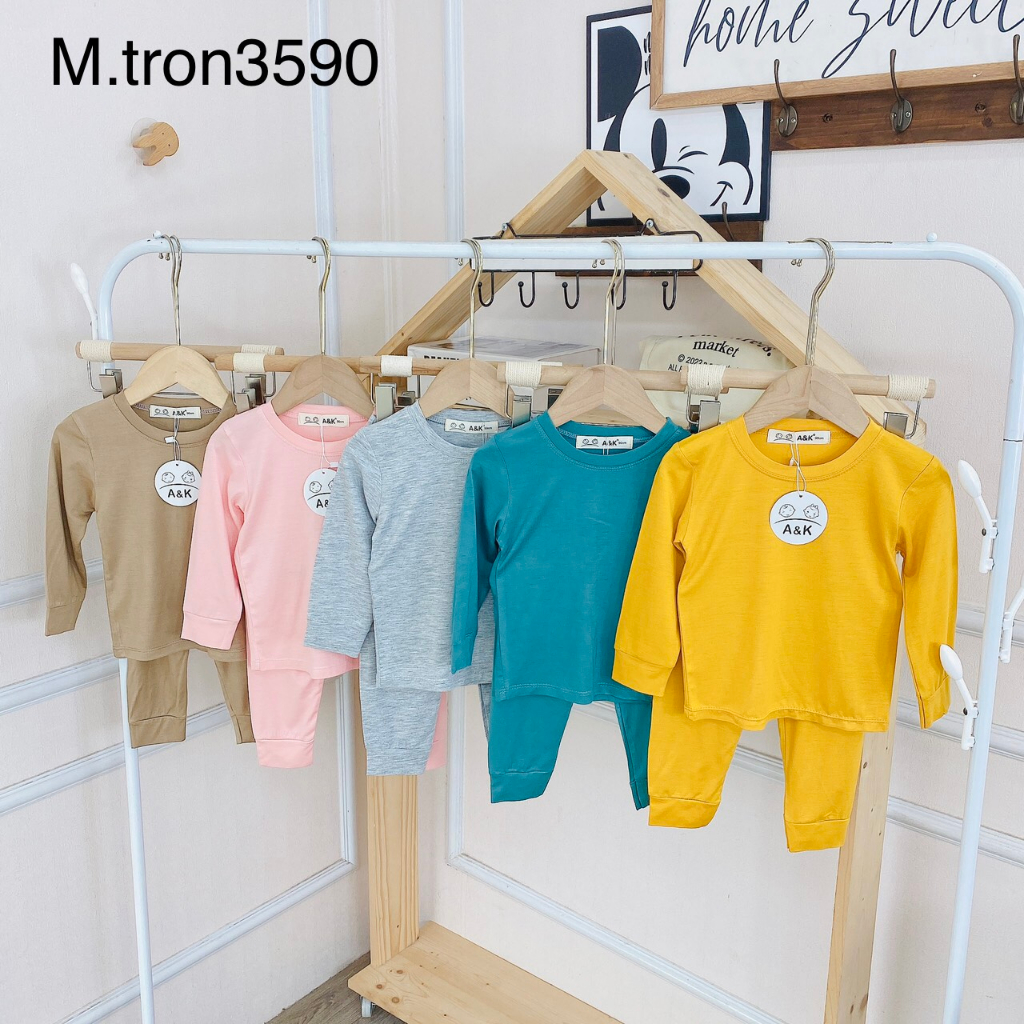 Bộ dài tay trơn bo nhẹ nhàng đơn giản, minky thun lạnh vải mềm mịn cho bé trai và bé gái M.tron3590