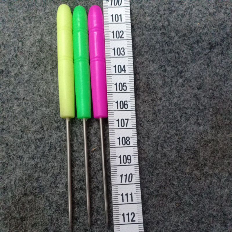 2 Dùi vải cán nhựa