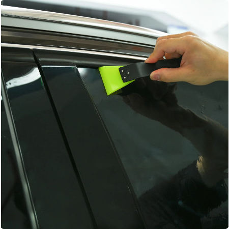 Gạt vào film cách nhiệt ô kính nhỏ OTO TOOL