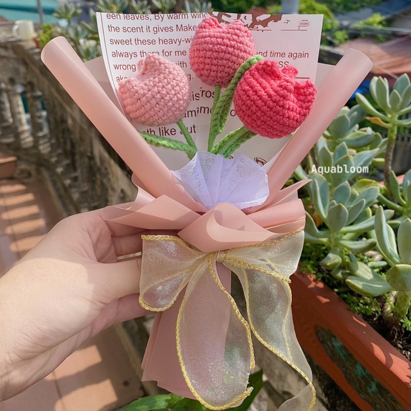 CÓ SẴN - Bó hoa tulip len handmade