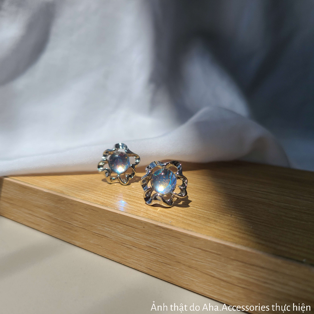 Khuyên tai nữ Aha.Accessories Đá Mặt Trăng Moonstone chất liệu hợp kim độc đáo sang chảnh KT-MT