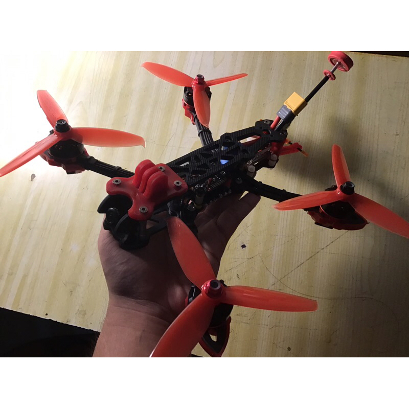 Quadcopter FPV  Mark4 5inch