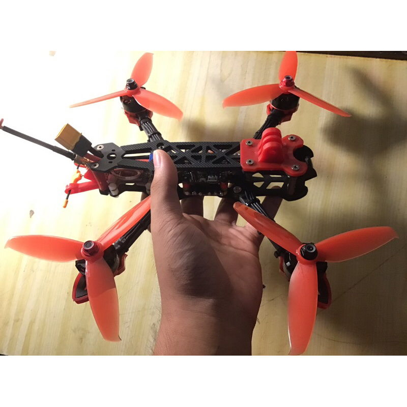 Quadcopter FPV  Mark4 5inch