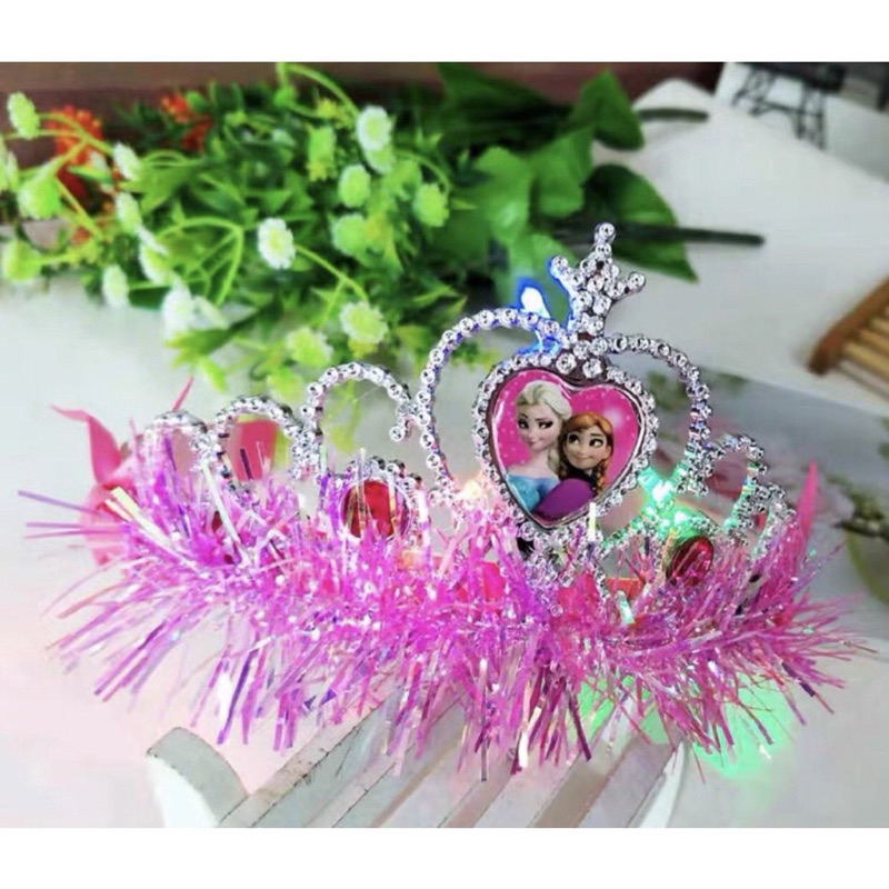 Bờm vương miệng Elsa cho bé