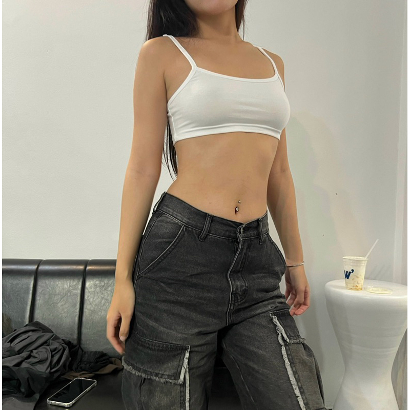 ADDSOMESUGAR áo bra dây trắng/đen