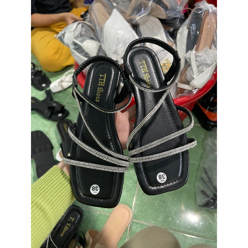 Dép bệt nữ quai xăng Đan phối dây đính đá có bigszie từ 35 đến 45