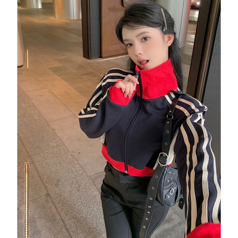 Áo khoác thun lạnh Umi Croptop Adidass viền đỏ mới chống nắng nữ