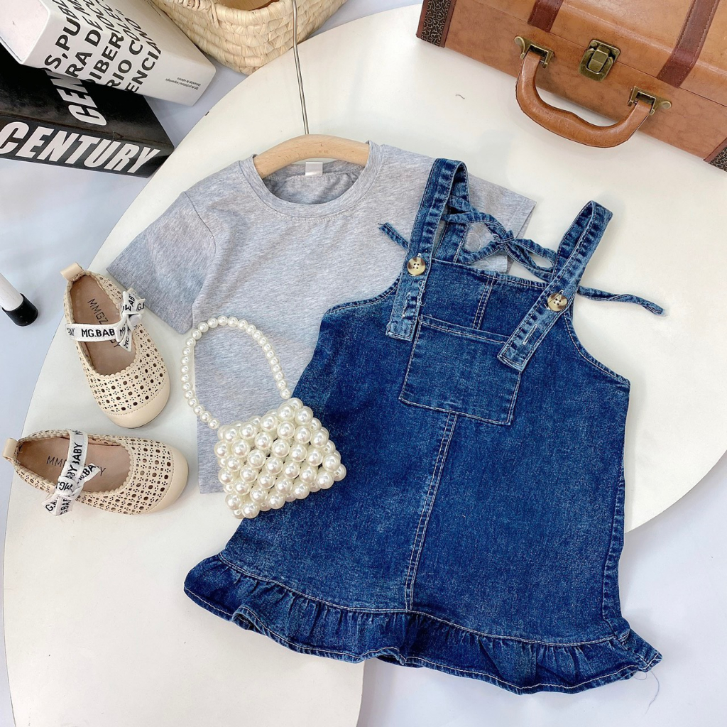 Váy jean cổ yếm viền bèo điệu đà cho bé gái