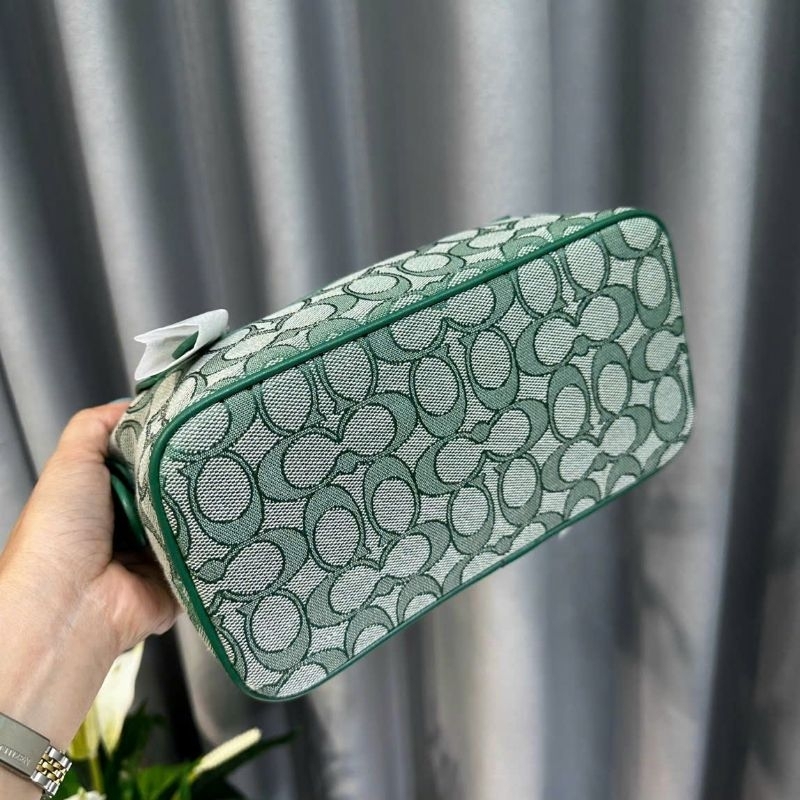Hàng bao chuẩn xịn✨✨DEMI BAG IN SIGNATURE JACQUARD CE736✨Túi coach kẹp đơn đơn giản, sang chảnh