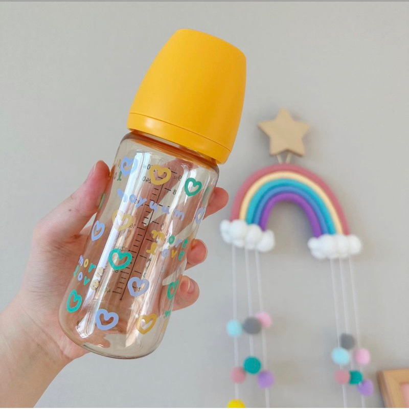 Bình sữa Moyuum phiên bản Trái tim Morelove