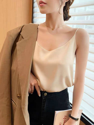 Áo 2 dây lụa cổ tim, áo 2 dây nữ lụa satin