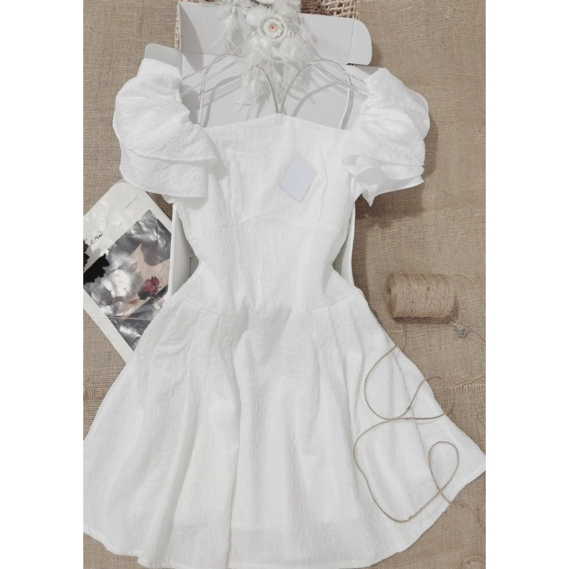 Đầm thiết kế dự tiệc tiểu thư