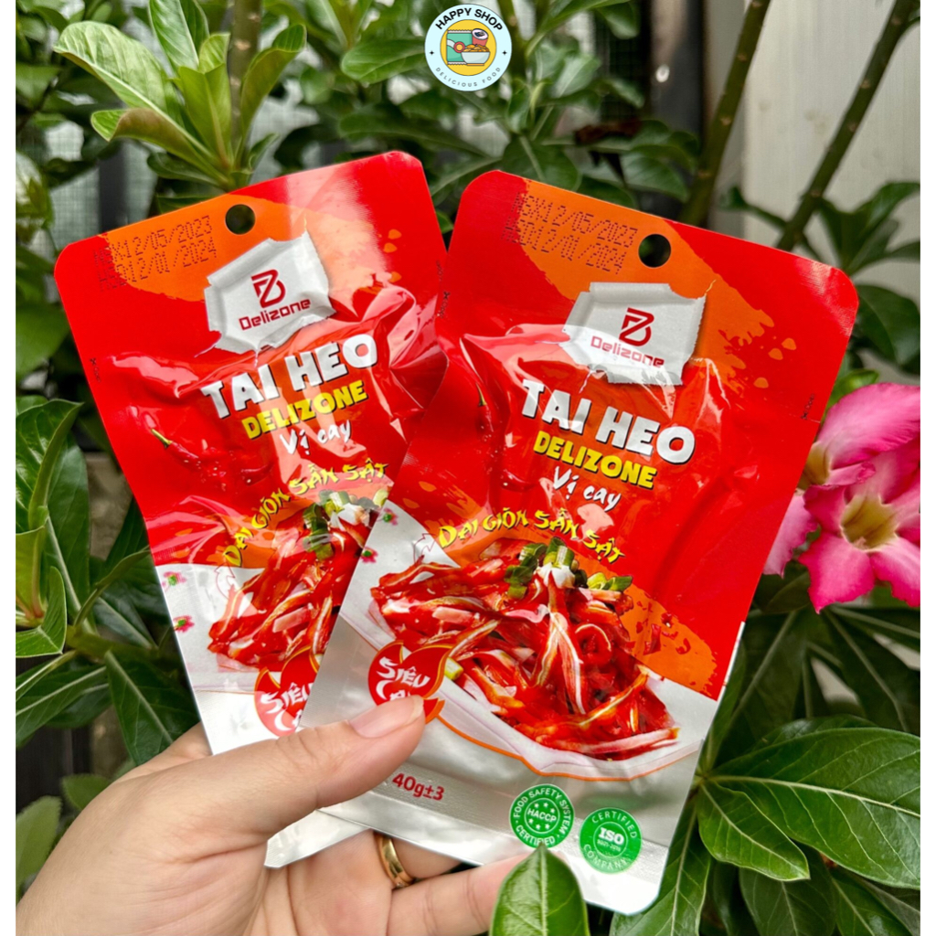 Tai heo Delizone 30g dai giòn sần sật - Vị Cay / Vị Ít cay