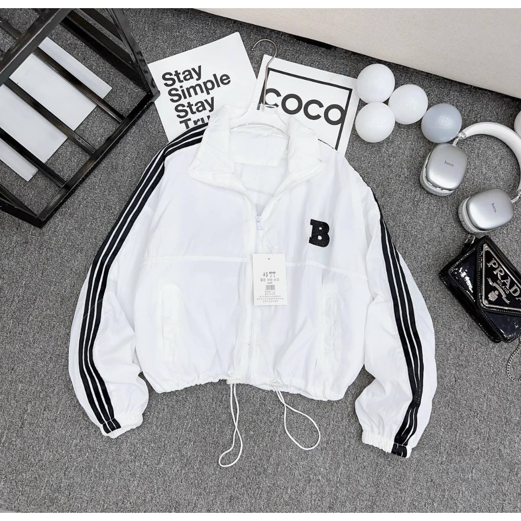 Áo Khoác Gió Nữ Dáng Croptop Logo thêu chữ B tay nhún Ulzzang dây rút gấu 2 lớp dày dặn - Phối Đồ Siêu Xinh