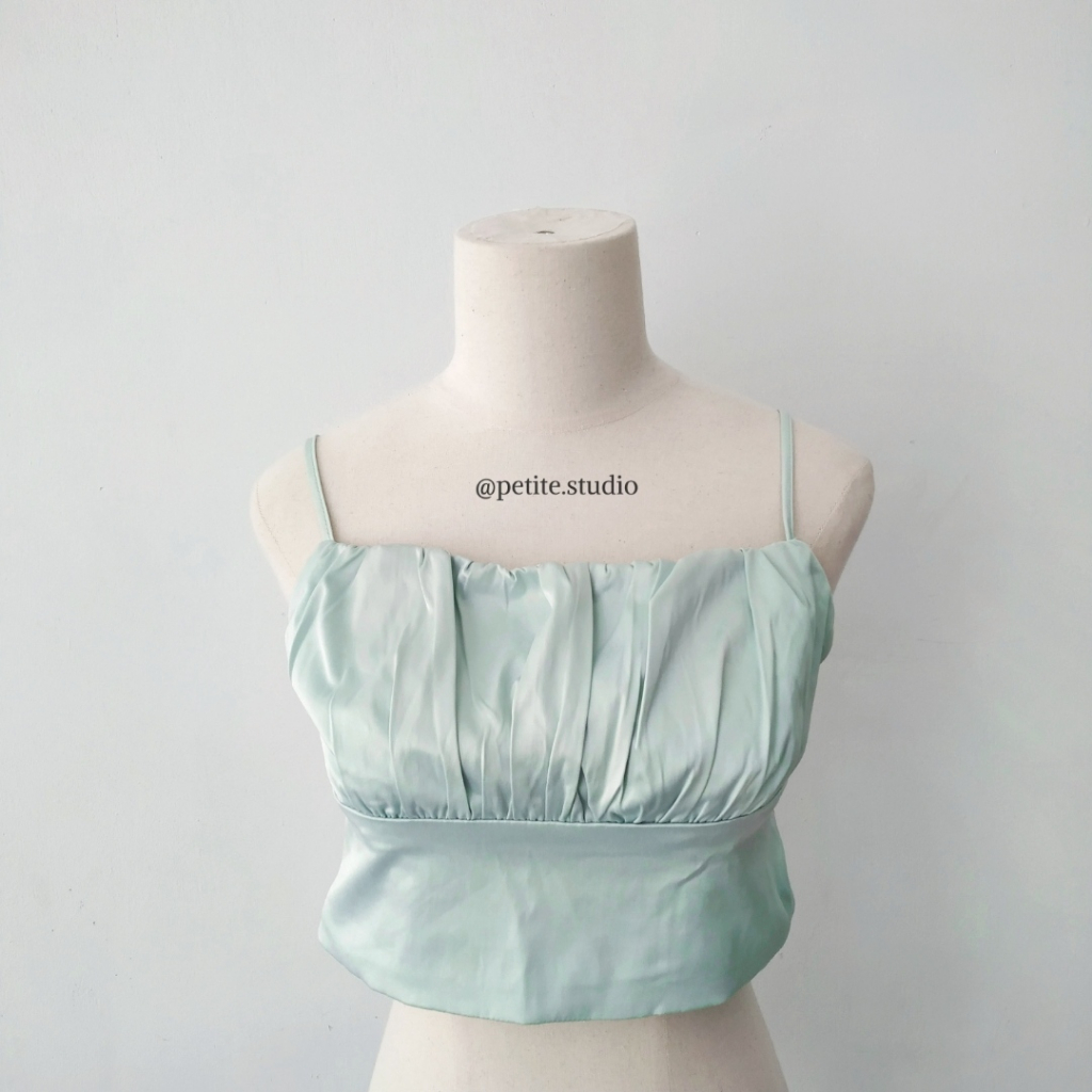 Áo Croptop hai dây lụa thiết kế bản lưng nhún thun thiết kế basic phong cách hàn quốc
