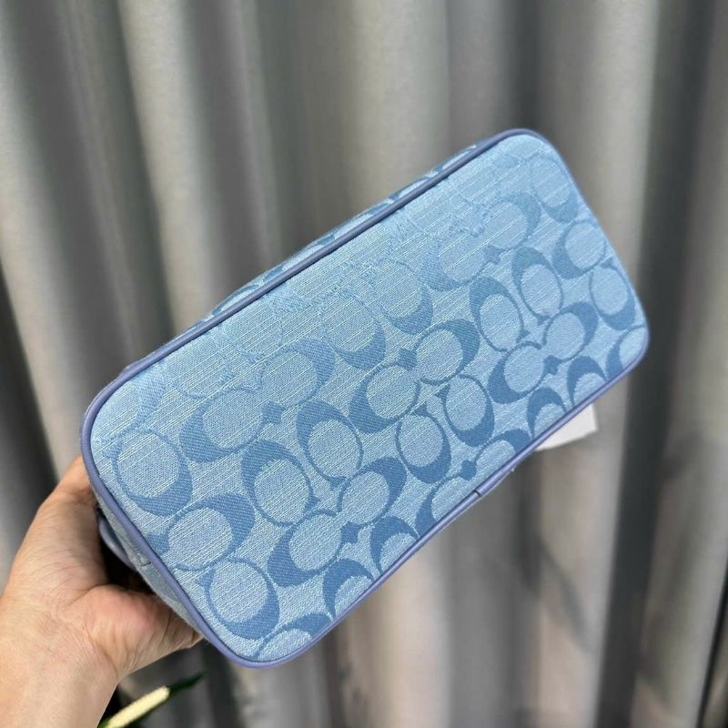 Hàng bao chuẩn xịn✨✨DEMI BAG IN SIGNATURE JACQUARD CE736🌟Túi coach kẹp đơn đơn giản, sang chảnh