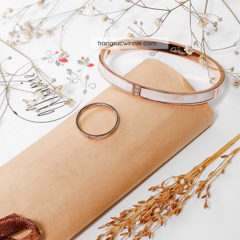 Vòng tay nữ titan Xà Cừ