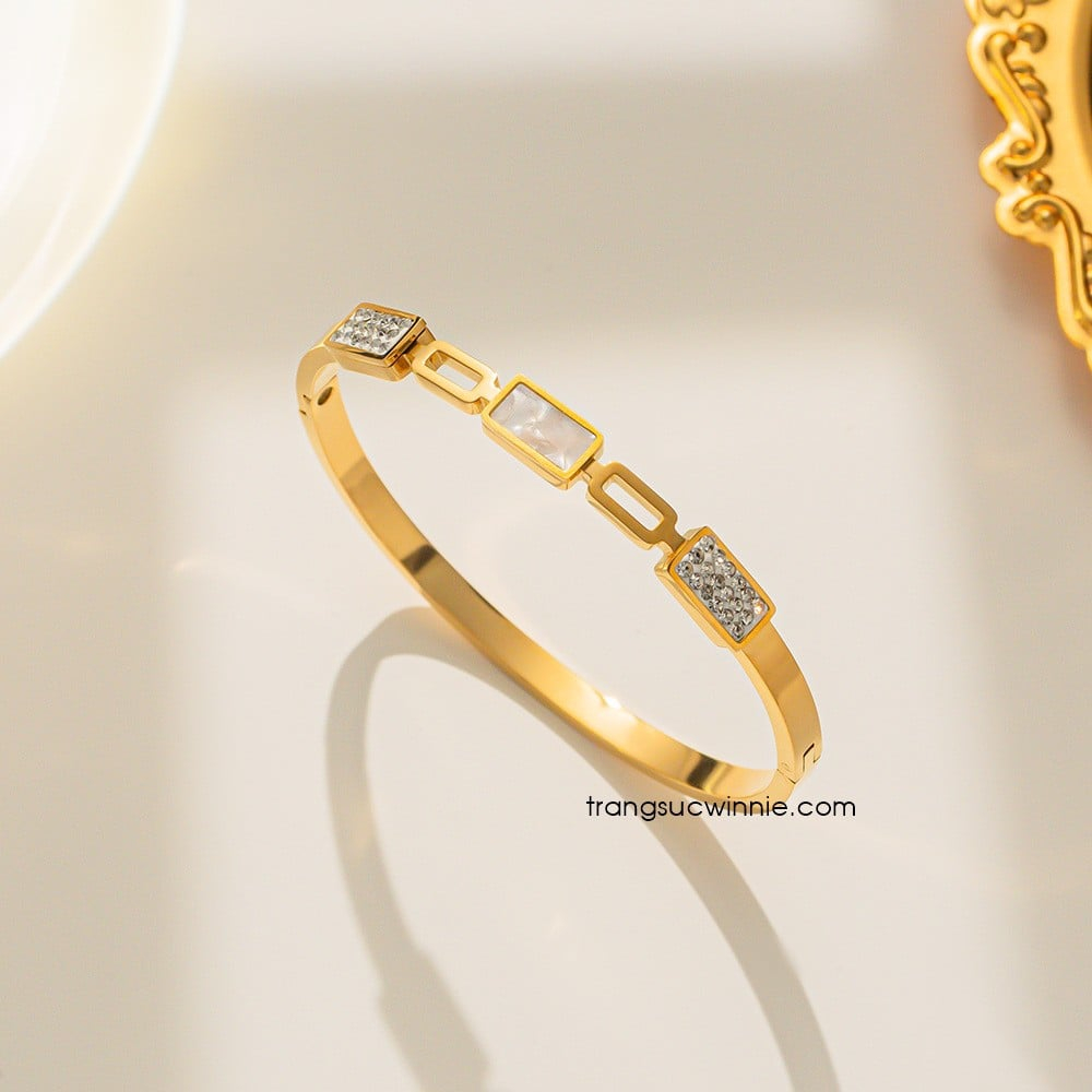 Vòng tay nữ titan Xà cừ vuông