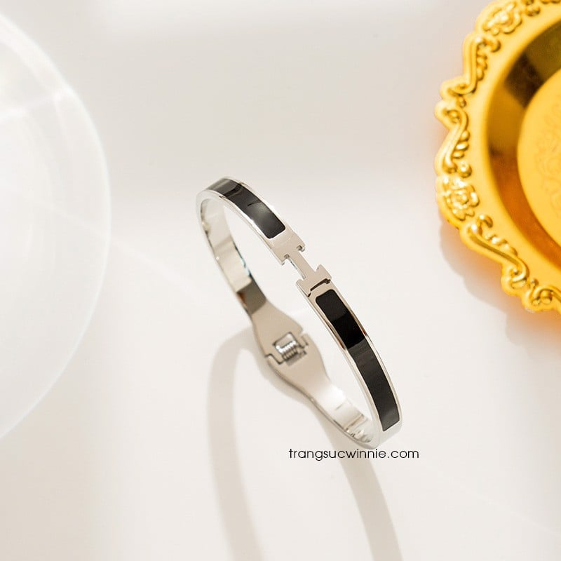 Vòng tay nữ titan H