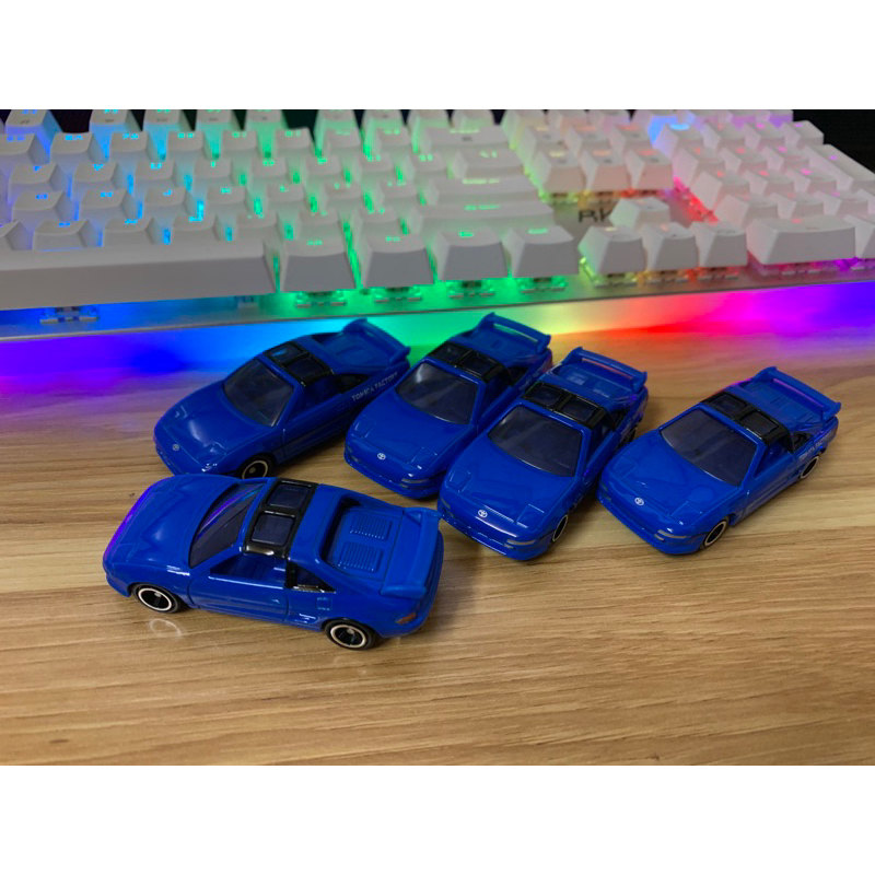 Xe Mô Hình Tomica MR2 xước rất nhẹ