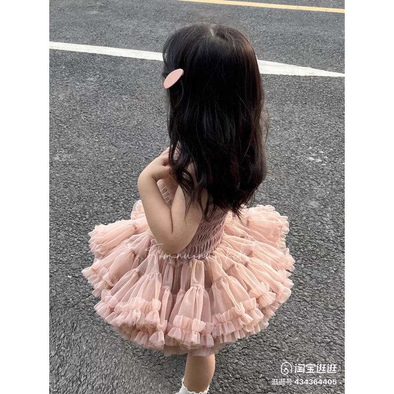 VÁY CÔNG CHÚA ĐẦY THÁNG THÔI NÔI DỰ TIỆC CHO BÉ GÁI