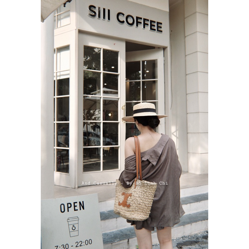 And Casually / Set jum bo chun + somi