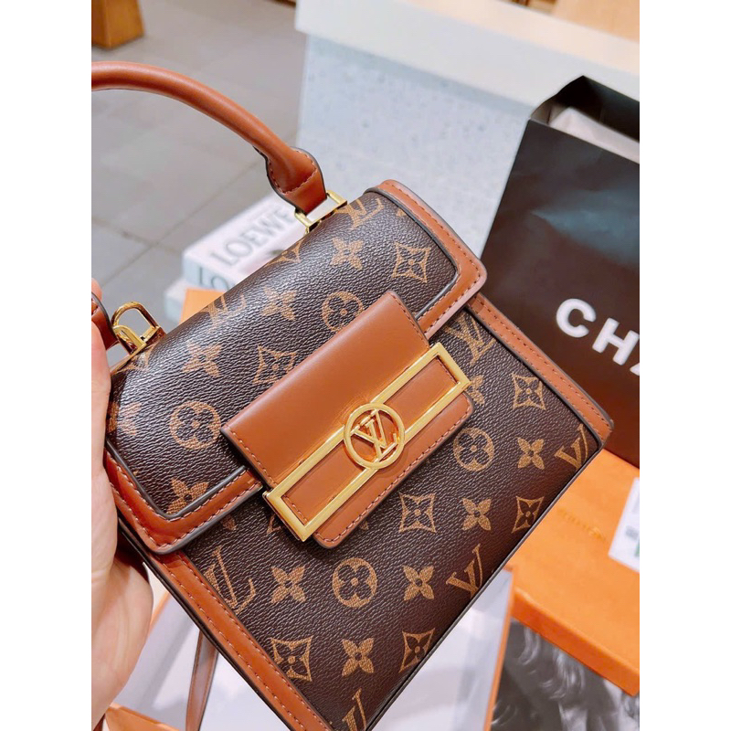 Túi Xách Cầm Tay Sang Không Kén Tuổi Full Box Nguyên Hộp QMSTX08