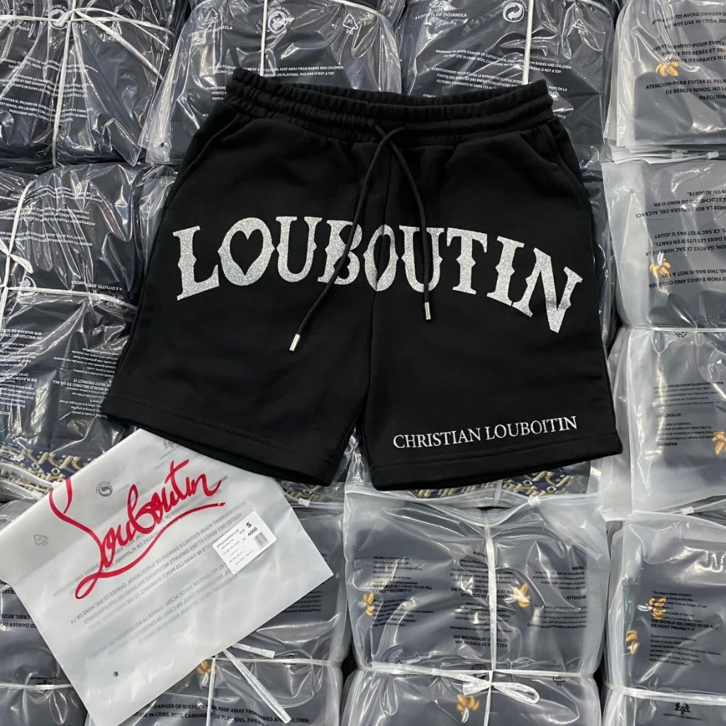 Quần Short Nam Louboutin Chữ In Kim Tuyến Cực Nét - Chất Liệu Umi Form Dáng Thời Trang Hot Trend 2023 | BigBuy360 - bigbuy360.vn
