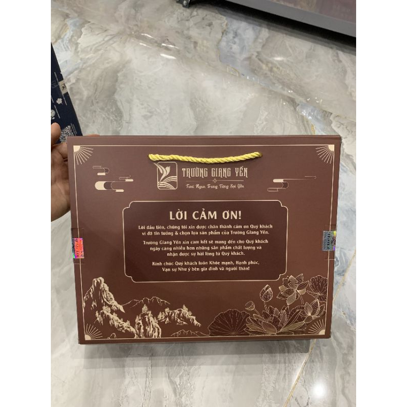 SÉT QUÀ 6 HŨ YẾN TRƯỜNG GIANG