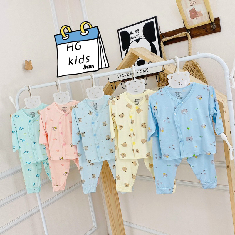 Combo 5 Bộ Sơ Sinh Dài Tay chất pettit Siêu Mềm, Mát Cho Bé Trai, Bé Gái Từ Sơ Sinh (0-3M Đến 6-9M)