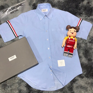 Áo sơ mi thom brown tay ngắn, xanh viền 2 tay,