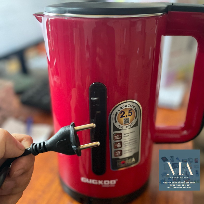 Ấm siêu tốc Cuckoo 2,5L, công suất 1500W, nước sôi cực nhanh