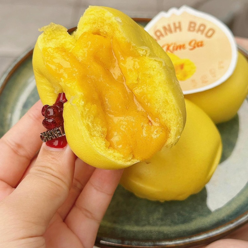 Bánh bao kim sa trứng chảy phô mai hộp 4 bánh- thơm ngon béo bùi ko tanh -chỉ giao hoả tốc HN