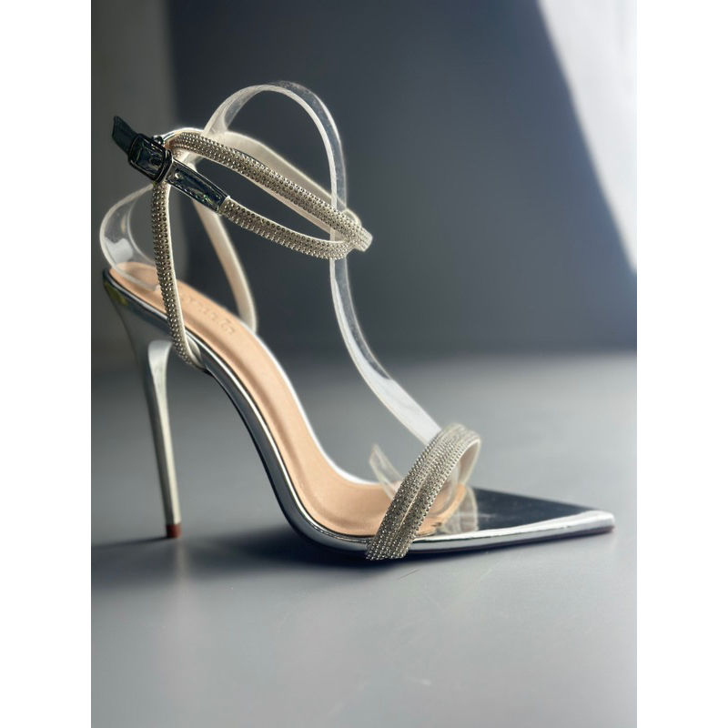 Sandal cao gót mũi nhọn quai ngang 11p