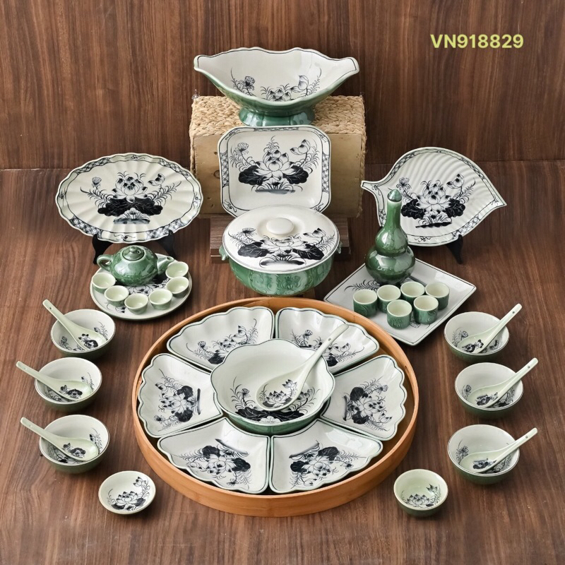 Bộ mặt trời sen xanh đồng. Sứ Bát Tràng