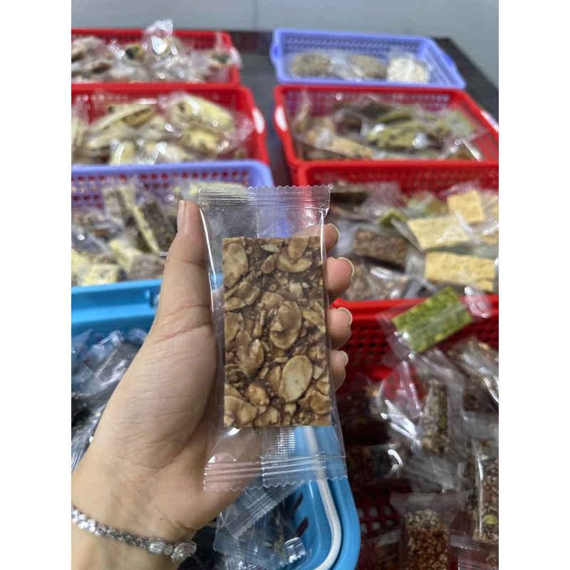 250GRAM BÁNH NGÓI HẠNH NHÂN ĂN KIÊNG SIÊU NGON