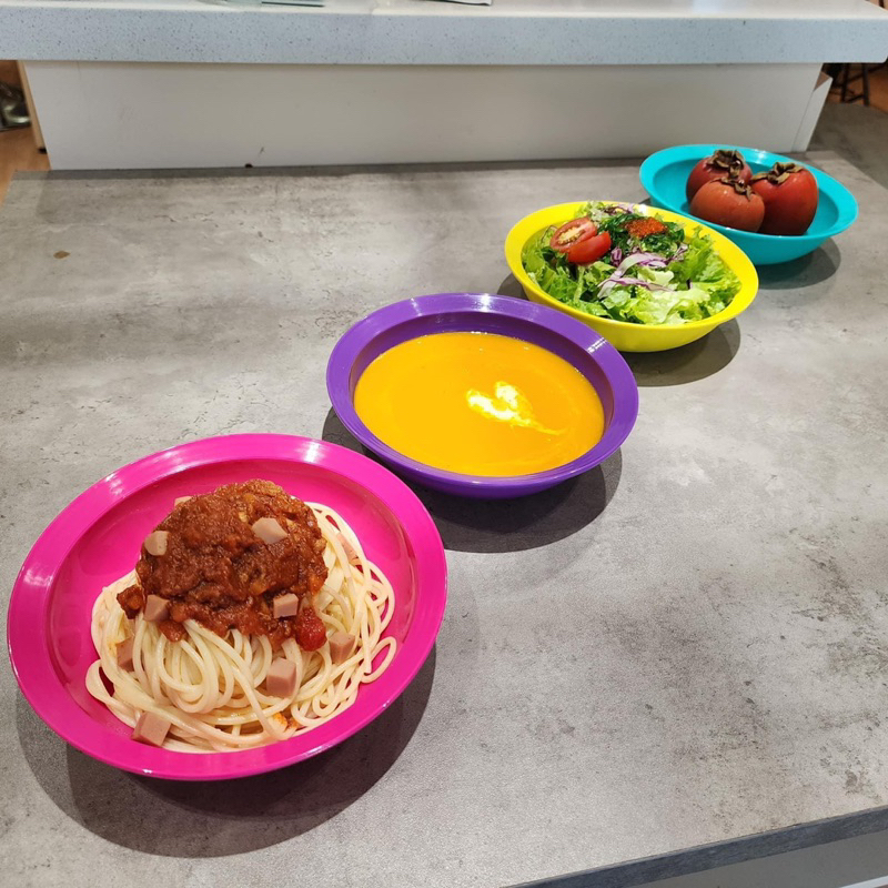 Set 4 đĩa Tupperware siêu xinh sale sốc