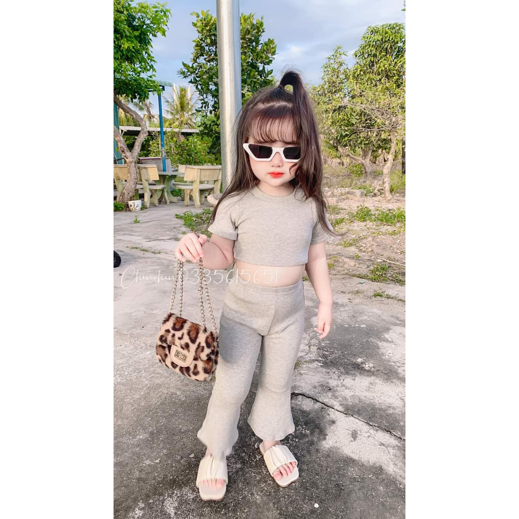 Set bộ ống loe kèm áo ngắn tay croptop form basic cực sang chảnh cho bé Kem Boutique - sirokemsua