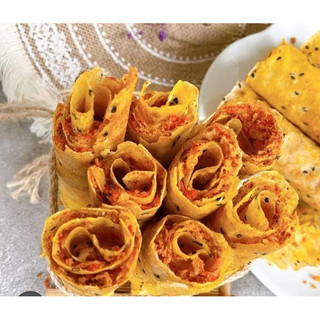 Bánh tráng ruốc ống