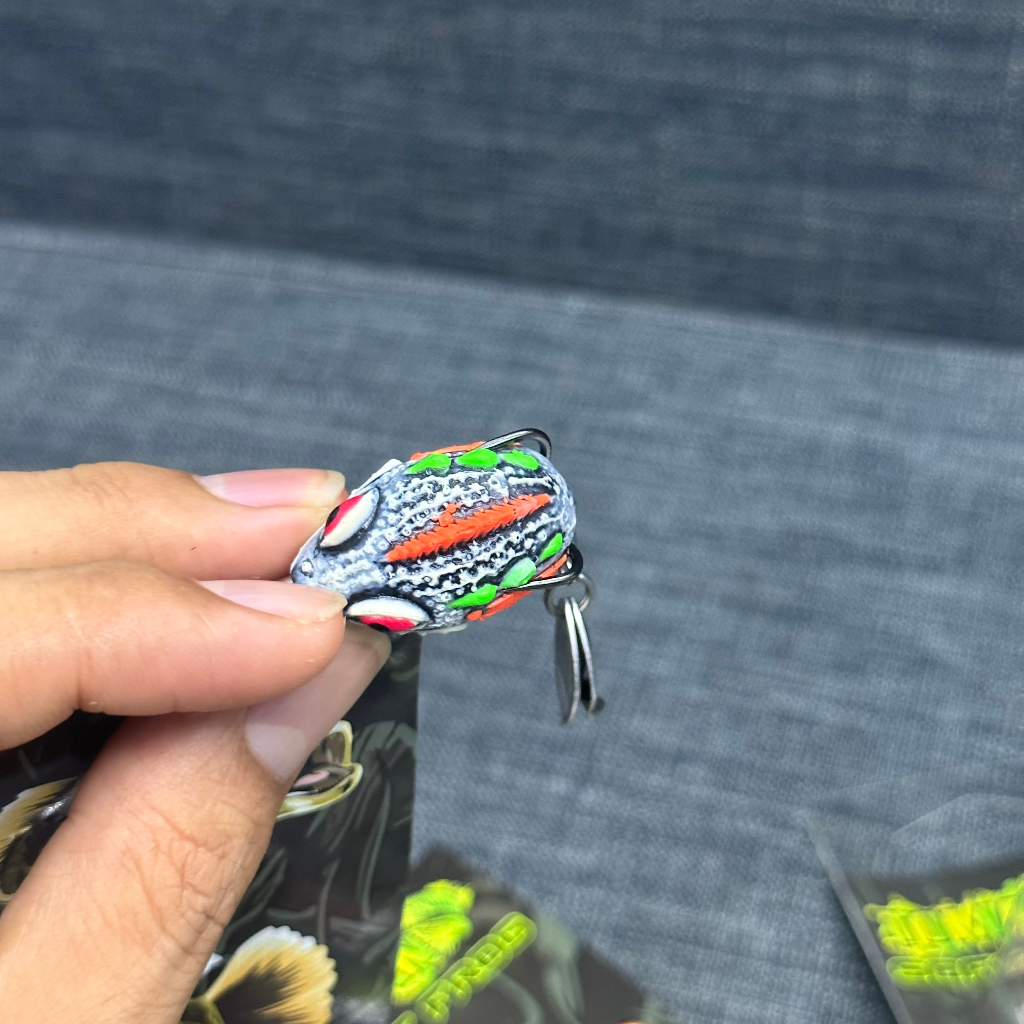 MỒI CÂU CHUYÊN LURE NHÁI RĂNG CƯA TOMAN