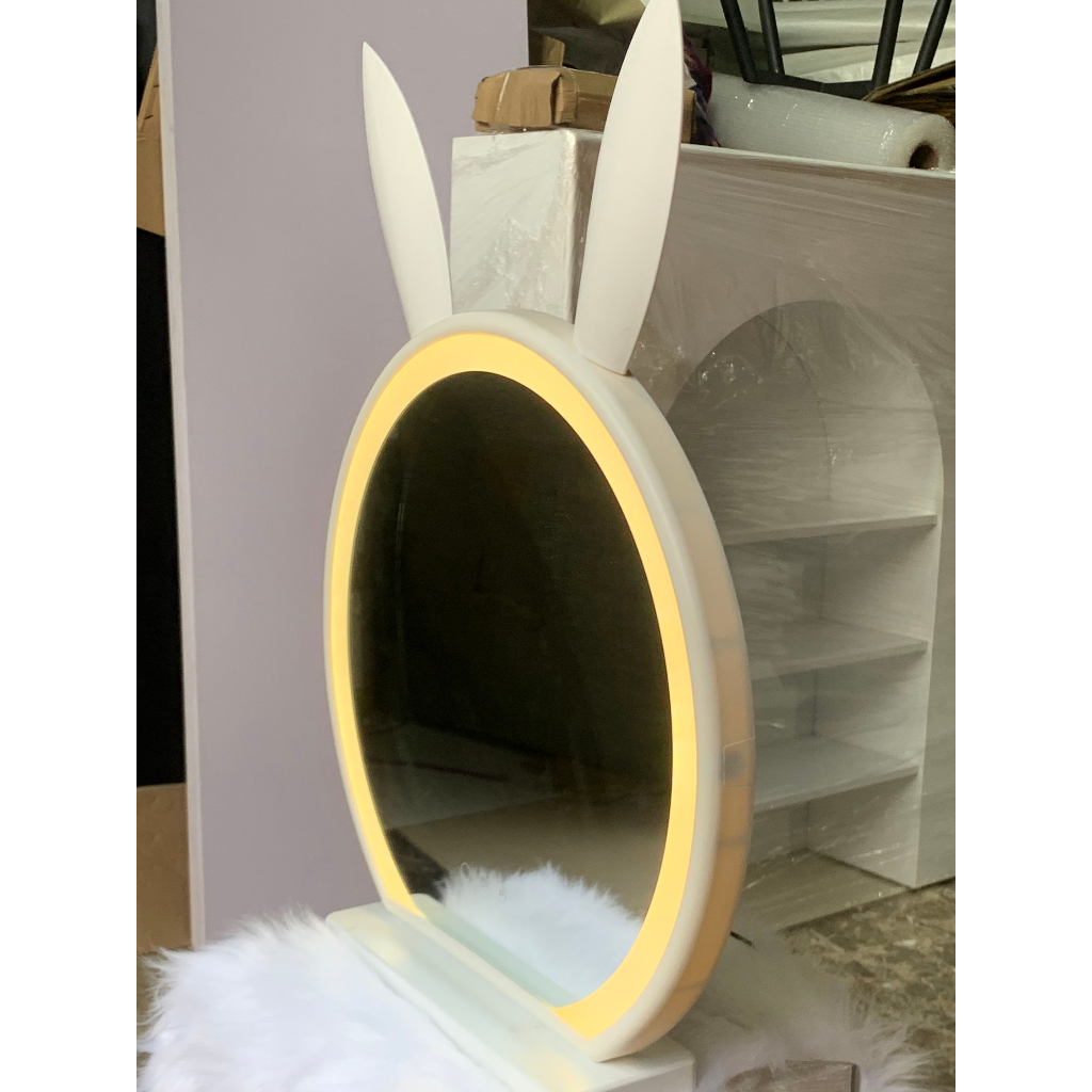Gương trang điểm để bàn thông minh led 3 màu nút cảm ứng
